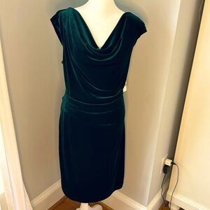 NEW Jessica Howard Sleeveless Velvet Sheath Dress Size 14